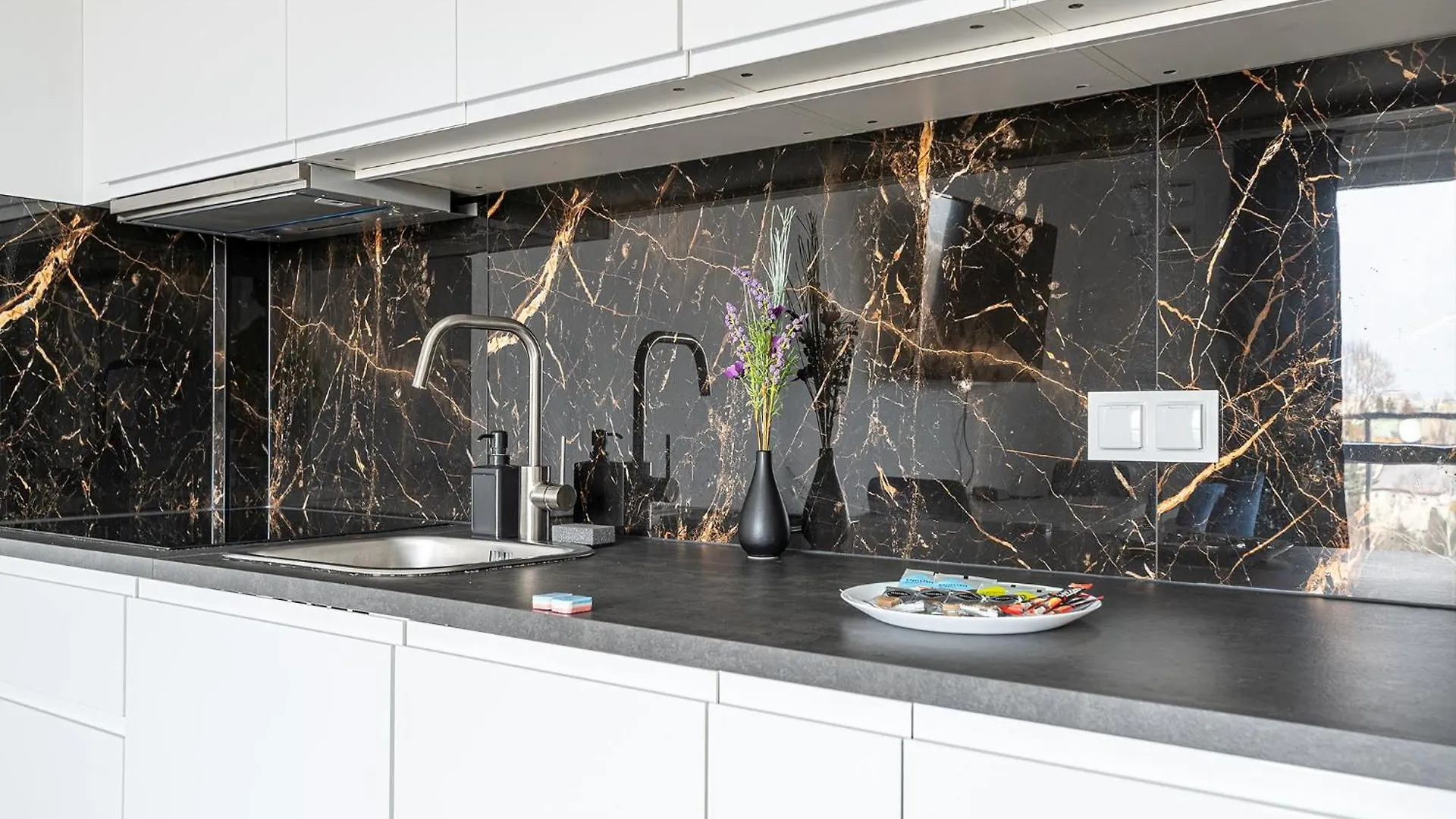 Rentplanet - Apartamenty Pileckiego Варшава Апартаменты